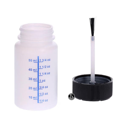 Recipient cu Vopsea si Pensula Personalizat la Comanda pe serie VIN/cod culoare